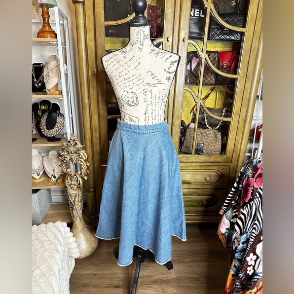 Moncler Denim Skirt size 40 Authentic DesignerCasual Luxury